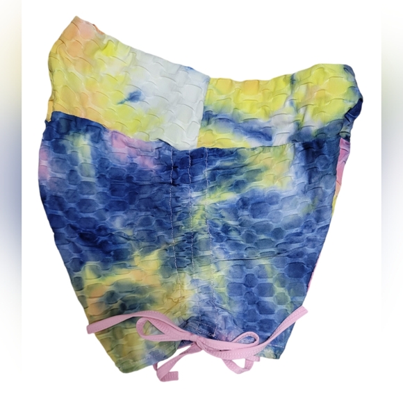 Bundle of two butt sculpting shorts - Picture 4 of 9